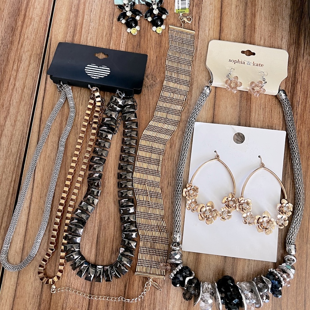 Assorted Jewelry Lot